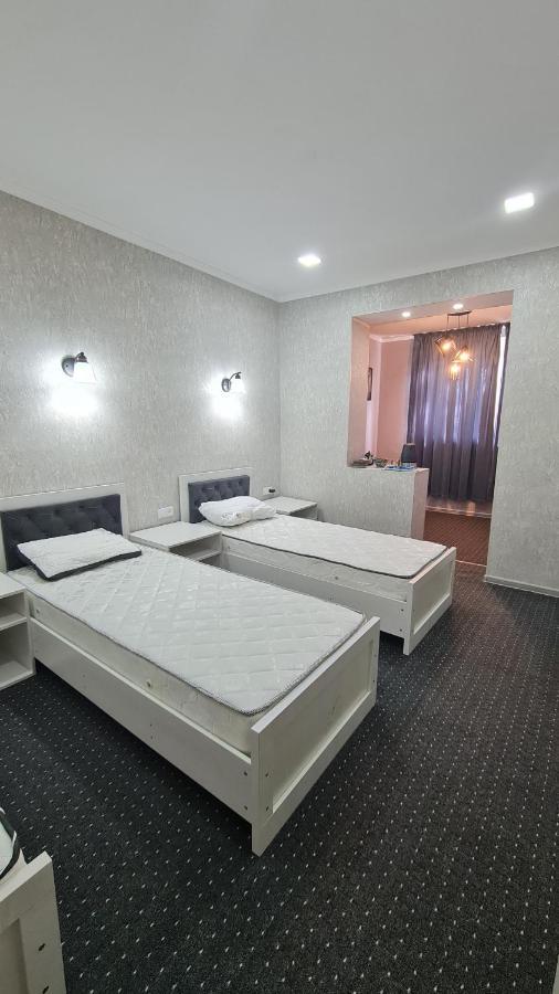 Osiyo Apartment Fergana Bagian luar foto